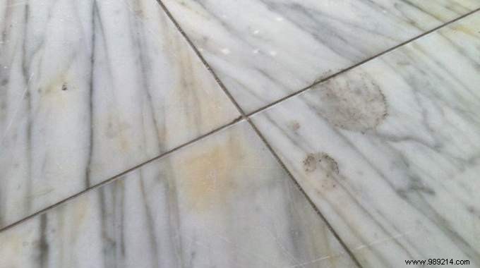 How to Safely Remove Stains from Marble with Baking Soda: A Proven DIY Method