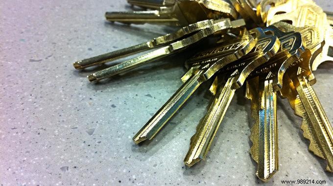 Quick Life Hack: Color-Code Your Keys to Find the Right One in Seconds