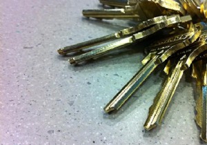 Quick Life Hack: Color-Code Your Keys to Find the Right One in Seconds