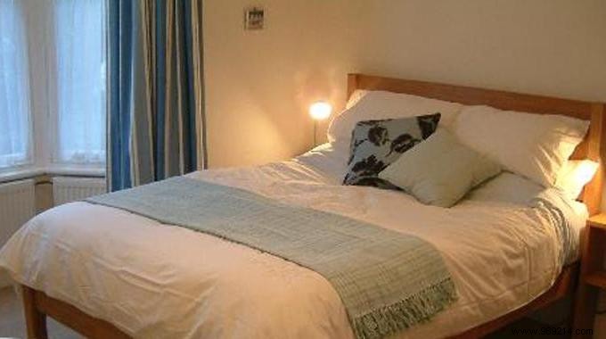 Ditch Ironing Sheets: My Mother-in-Law s Proven Sitting Trick for Wrinkle-Free Results