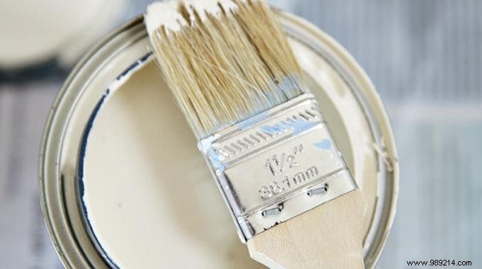 Brighten Your Home: Why White Interior Paint Maximizes Light and Saves Energy