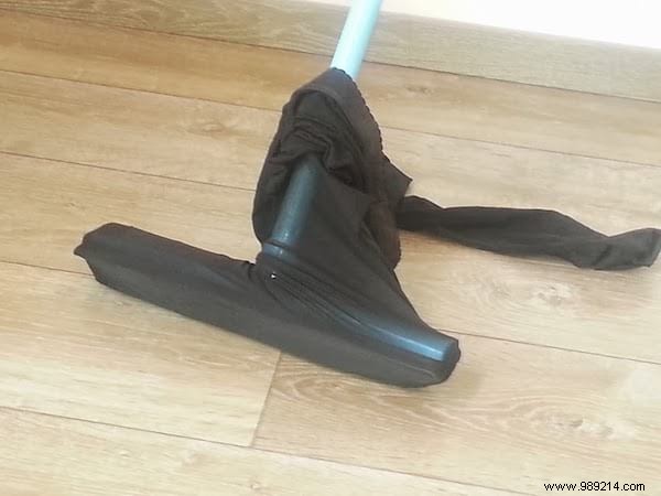 4 Smart Ways to Repurpose Laddered Pantyhose