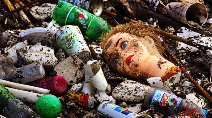 16 Proven, Everyday Strategies to Slash Your Plastic Waste