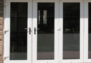 Effortless PVC Window Cleaning: Restore Whiteness with Soda Crystals