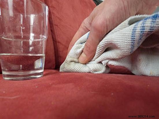 6 Proven Natural Ingredients to Remove Tough Food Stains Effortlessly