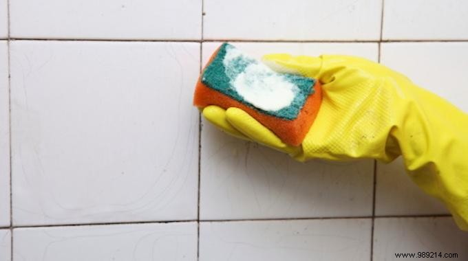7 Proven Natural Tips to Clean Tile Grout Effectively