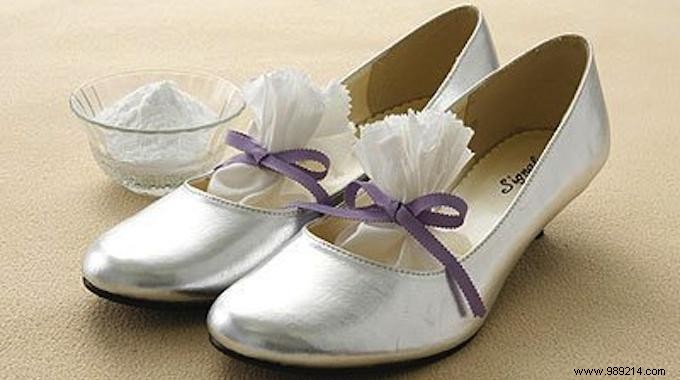 Banish Shoe Odors for Good: The Proven Baking Soda Method