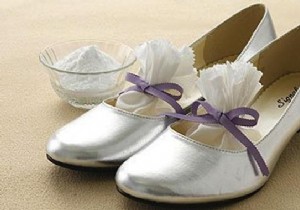 Banish Shoe Odors for Good: The Proven Baking Soda Method