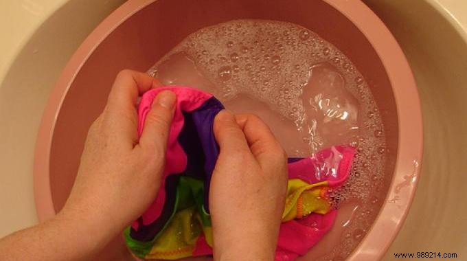 Protect Your Swimsuit from Pool Chlorine: Easy Baking Soda Trick