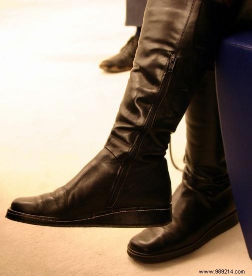 How to Eliminate Shoe Odors with Baking Soda: My Proven, Everyday Trick