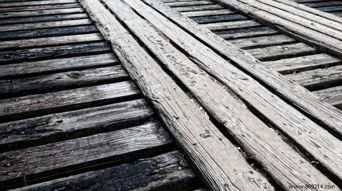 Silence Squeaky Wooden Furniture: Simple Talc Fix for Beds, Floors, and Stairs