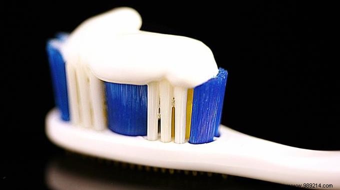 5 Proven Ways to Use Toothpaste as a Versatile Household Cleaner