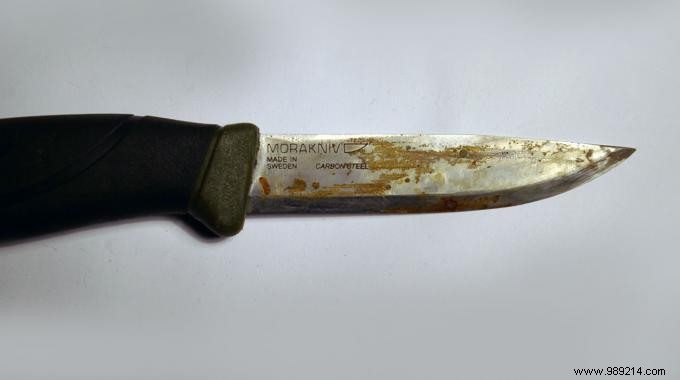 Revive Rusty Knife Blades: My Proven Onion and Sugar Rust Removal Method