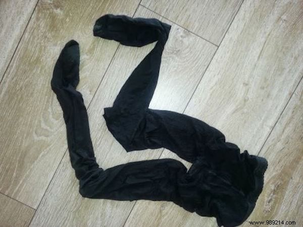 Dust Parquet Floors Effortlessly Without Wipes: Proven Old Pantyhose Hack