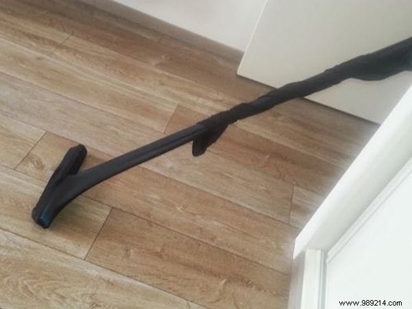 Dust Parquet Floors Effortlessly Without Wipes: Proven Old Pantyhose Hack