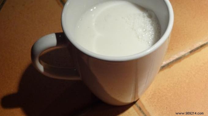 Eliminate Household Odors Naturally: The Milk Cup Trick That Works