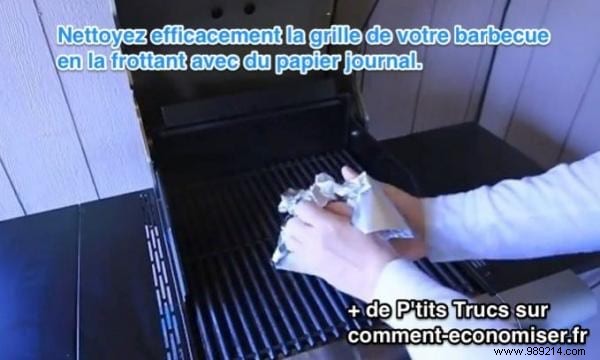 Quick BBQ Grill Cleaning Hack: Use Newspaper on a Hot Grate