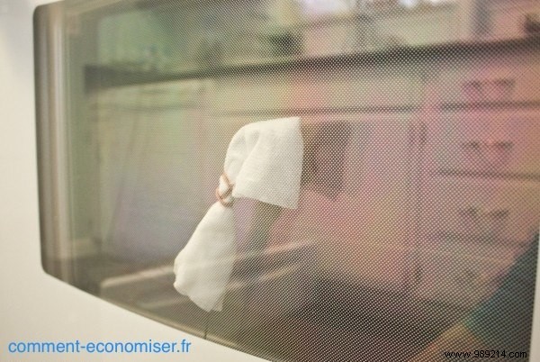 Proven Hack: Clean Between Oven Door Glass Panes Effortlessly