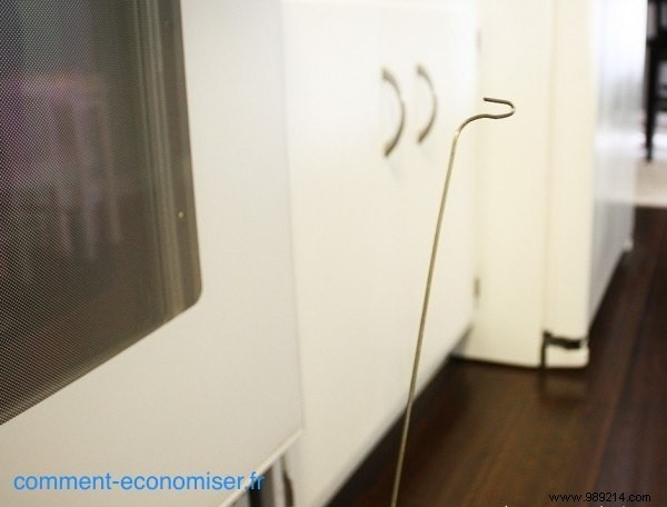 Proven Hack: Clean Between Oven Door Glass Panes Effortlessly