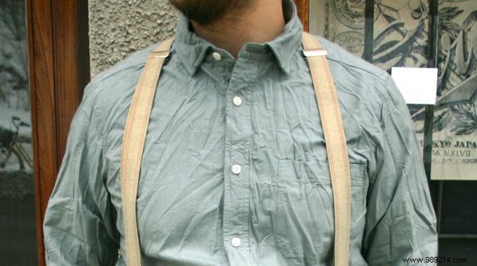 Remove Wrinkles from Clothes Using Your Dryer: No Iron Required