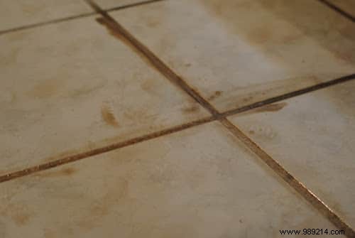 3 Proven White Vinegar Cleaning Tips from a Teacher s Experience