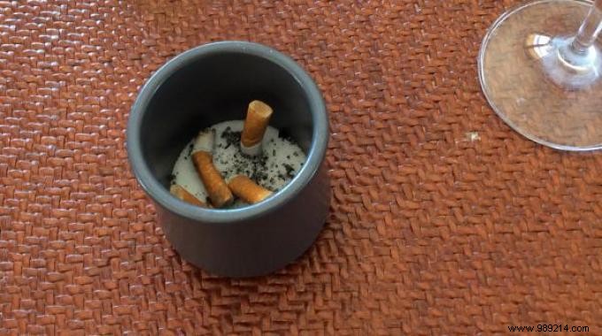 Eliminate Stale Tobacco Odors at Home: Proven Baking Soda Ashtray Trick