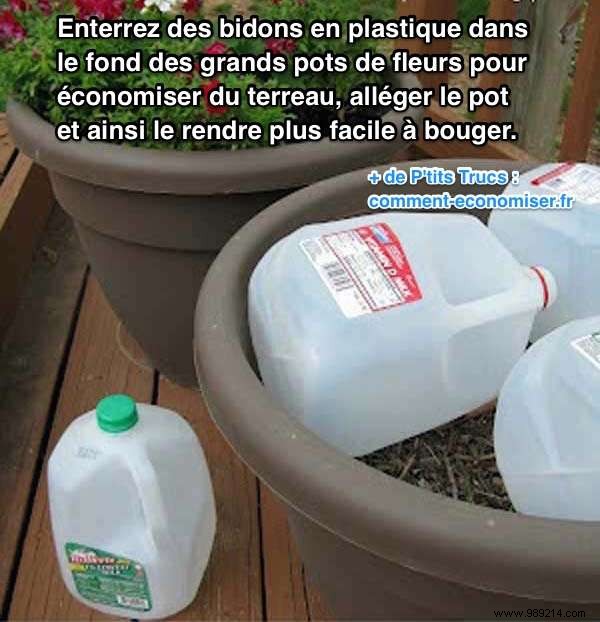 Expert Gardening Hack: Save Potting Soil in Flower Pots with Plastic Bottles