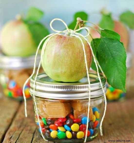 29 Creative Ways to Repurpose Glass Jars for Spooky Halloween Crafts