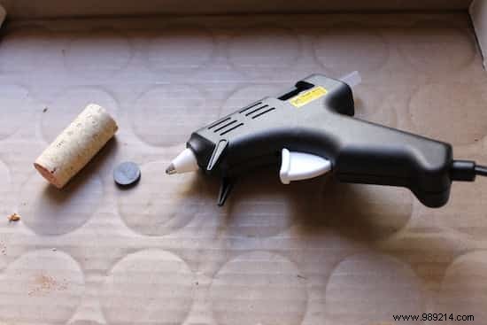 DIY Wine Cork Succulent Magnets: Easy Mini Planter Tutorial