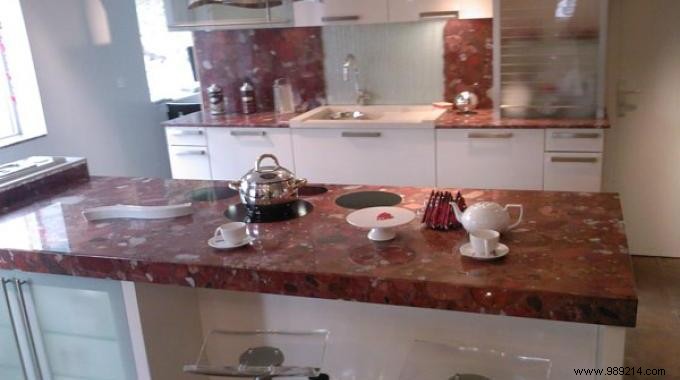 Terre de Sommières: The Proven Natural Trick to Remove Grease Stains from Granite and Marble