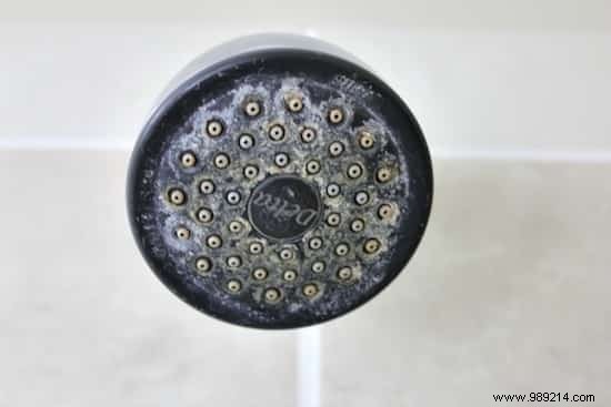 How to Clean a Clogged Shower Head with White Vinegar: Simple Overnight Fix