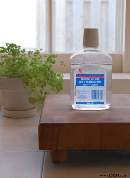 How to Deep Clean and Maintain Your Wooden Cutting Board: Proven Step-by-Step Guide