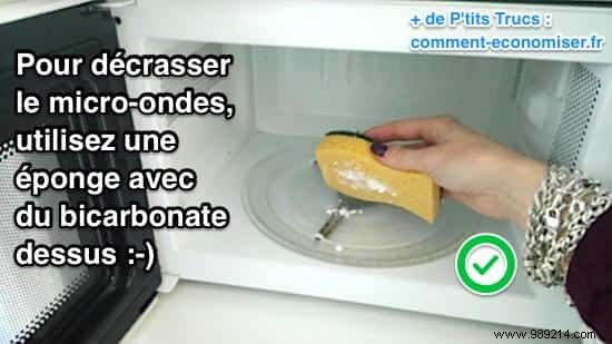 2 Proven Natural Ways to Clean Your Microwave Effortlessly