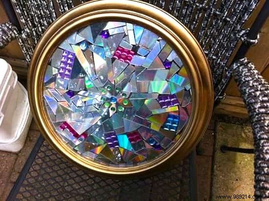 16 Creative DIY Ways to Upcycle Old CDs Into Stunning Decor