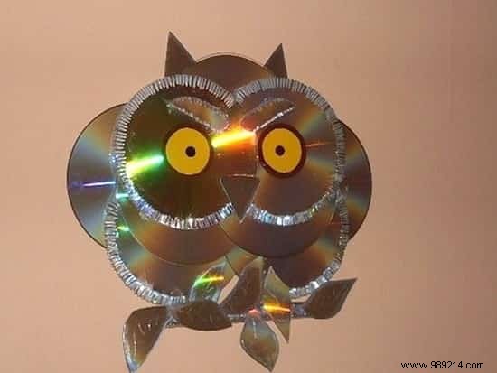 16 Creative DIY Ways to Upcycle Old CDs Into Stunning Decor