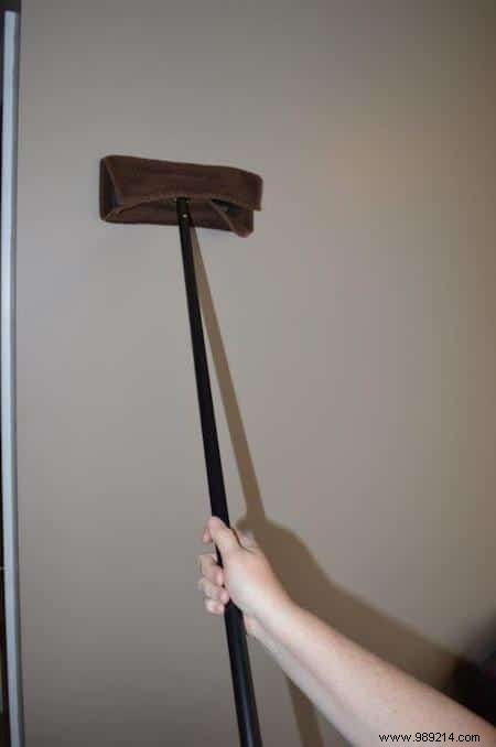 How to Clean Your Home s Walls Easily: Proven Tips from a Professional Cleaner