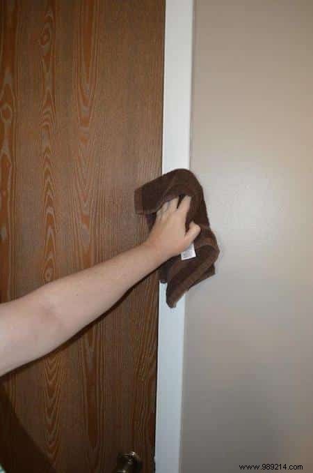 How to Clean Your Home s Walls Easily: Proven Tips from a Professional Cleaner