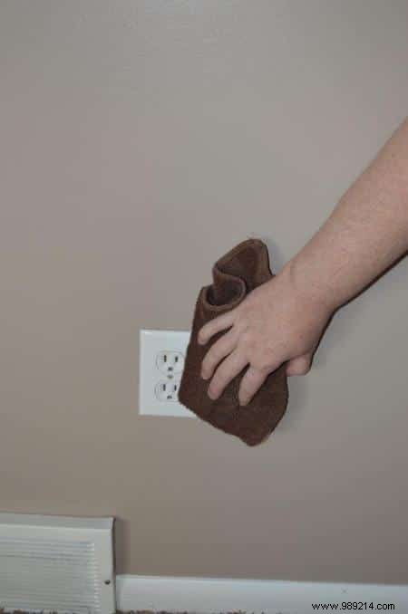 How to Clean Your Home s Walls Easily: Proven Tips from a Professional Cleaner