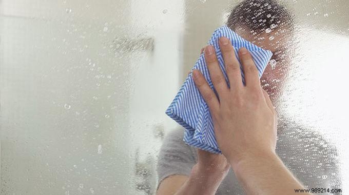 Blanc de Meudon: The Natural Powerhouse for Crystal-Clear Windows and Mirrors