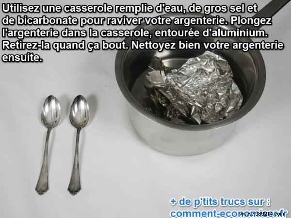 Proven DIY Hack: Restore Tarnished Silverware Shine with Salt, Baking Soda, and Foil