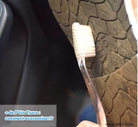 25 Genius Ways to Repurpose Old Toothbrushes: Proven Cleaning Hacks from Years of Experience