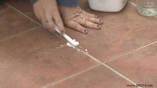 25 Genius Ways to Repurpose Old Toothbrushes: Proven Cleaning Hacks from Years of Experience