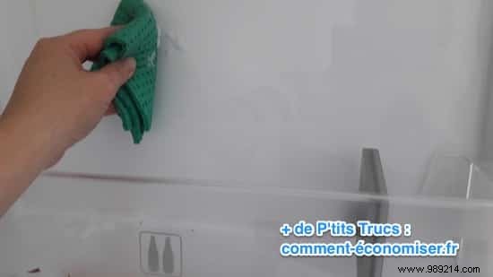 Proven Deep-Clean Hack: Restore Your Grimy Fridge with Baking Soda and Rubbing Alcohol