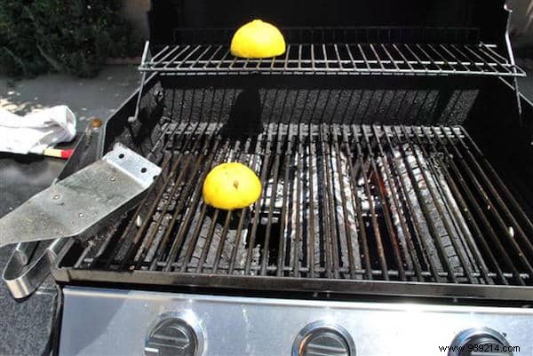 14 Proven, Natural Ways to Clean Your BBQ Grill Effortlessly