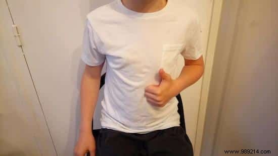 Expert Guide: Remove Mayonnaise Stains from Clothes Using Terre de Sommières