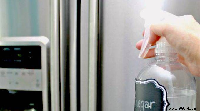 No More Fingerprints on Stainless Steel: My Proven Vinegar and Olive Oil Hack