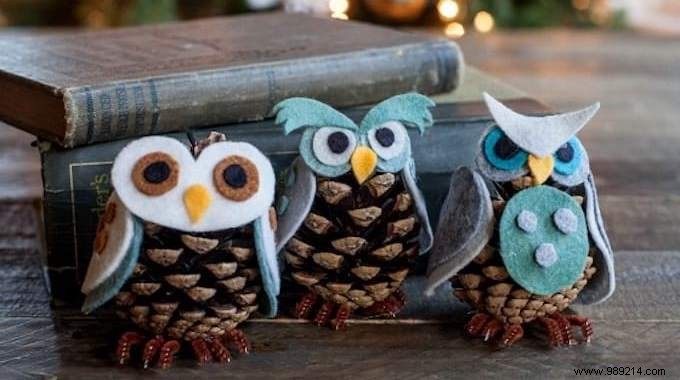 Easy DIY Pinecone Owls: Charming Holiday Crafts for Kids
