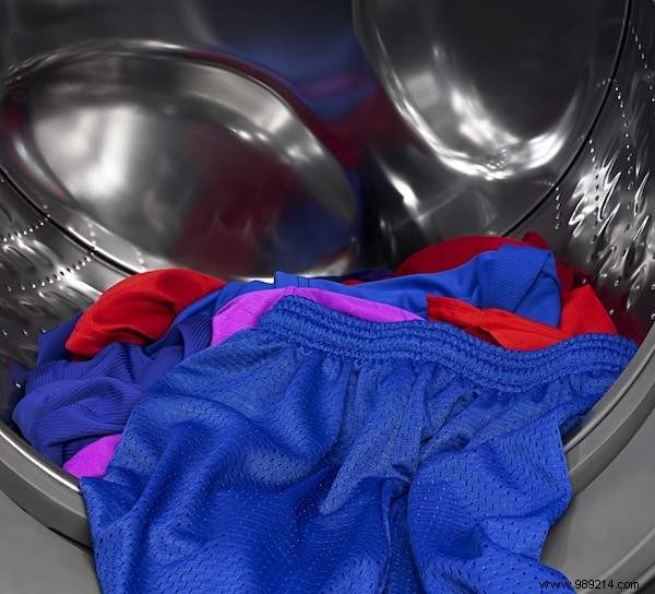 7 Proven Reasons to Add White Vinegar to Your Washing Machine
