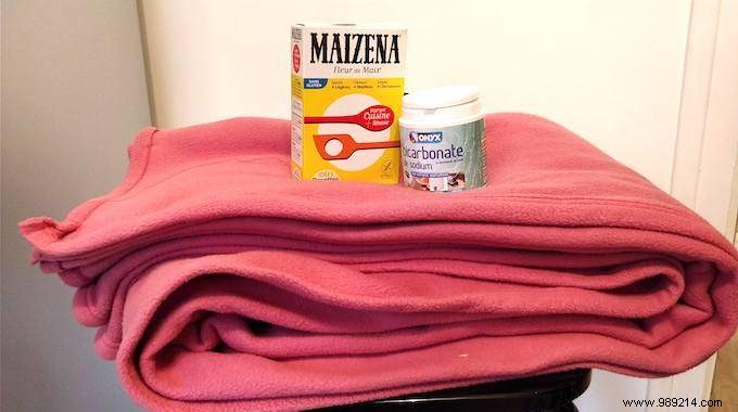 Eliminate Musty Blanket Odors: Proven Baking Soda and Cornstarch Method