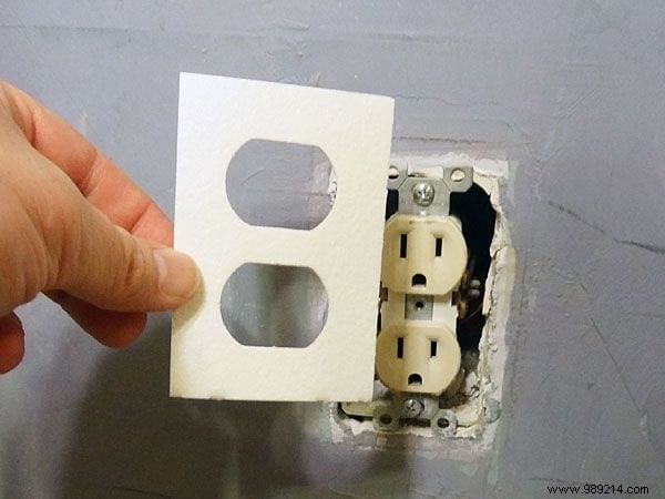 14 Expert Tips to Cut Your Heating Bill This Winter